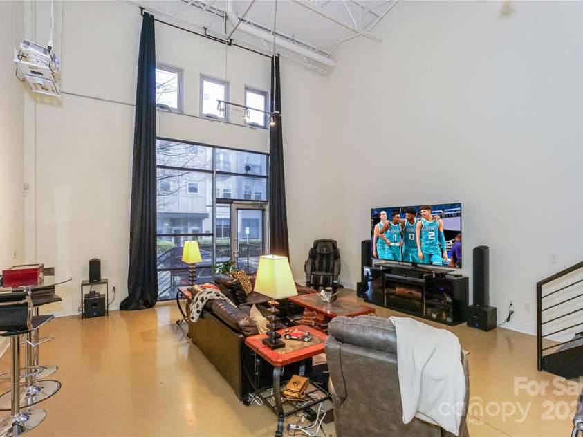 929 Westmere Avenue, Charlotte, NC 28208.  MLS# CAR4193094, YatesRealty ID 4053. 