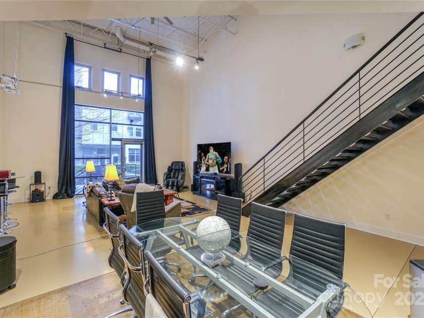 929 Westmere Avenue, Charlotte, NC 28208.  MLS# CAR4193094, YatesRealty ID 4053. 