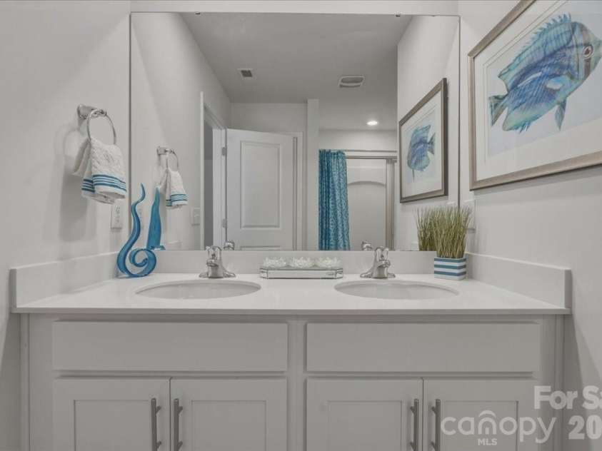 223 Marathon Lane, Candler, NC 28715.  MLS# CAR4405439, YatesRealty ID 40532. 