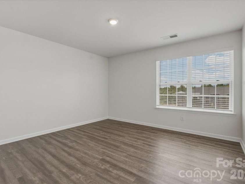 223 Marathon Lane, Candler, NC 28715.  MLS# CAR4405439, YatesRealty ID 40532. 