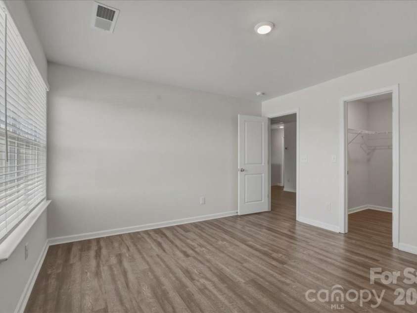 223 Marathon Lane, Candler, NC 28715.  MLS# CAR4405439, YatesRealty ID 40532. 