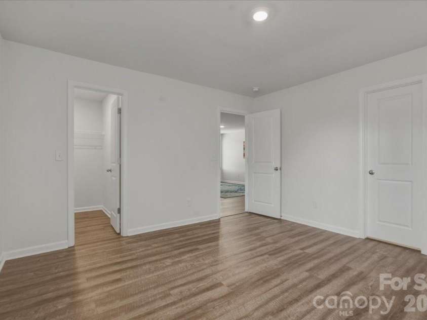 223 Marathon Lane, Candler, NC 28715.  MLS# CAR4405439, YatesRealty ID 40532. 
