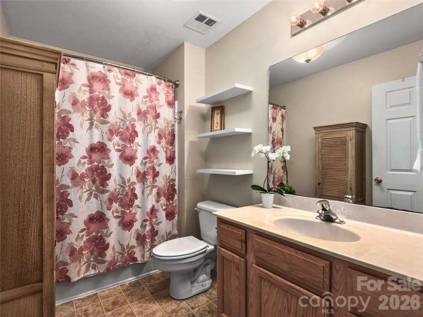 403 Carrington Place, Arden, NC 28704.  MLS# CAR4408568, YatesRealty ID 40534. 