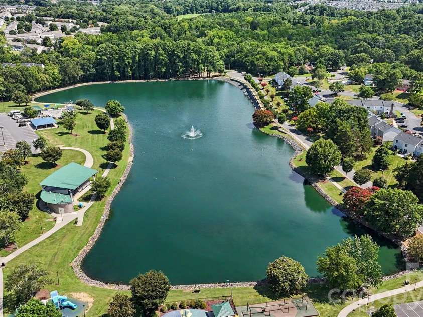 907 Lakeview Drive, Pineville, NC 28134.  MLS# CAR4407444, YatesRealty ID 40536. 