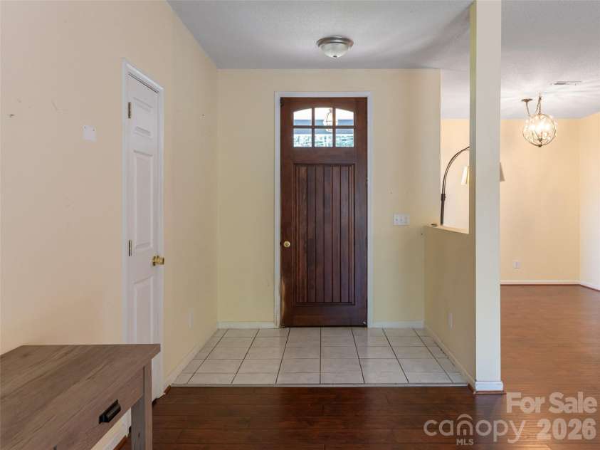 10 Ashe Road, Candler, NC 28715.  MLS# CAR4408371, YatesRealty ID 40538. Large foyer