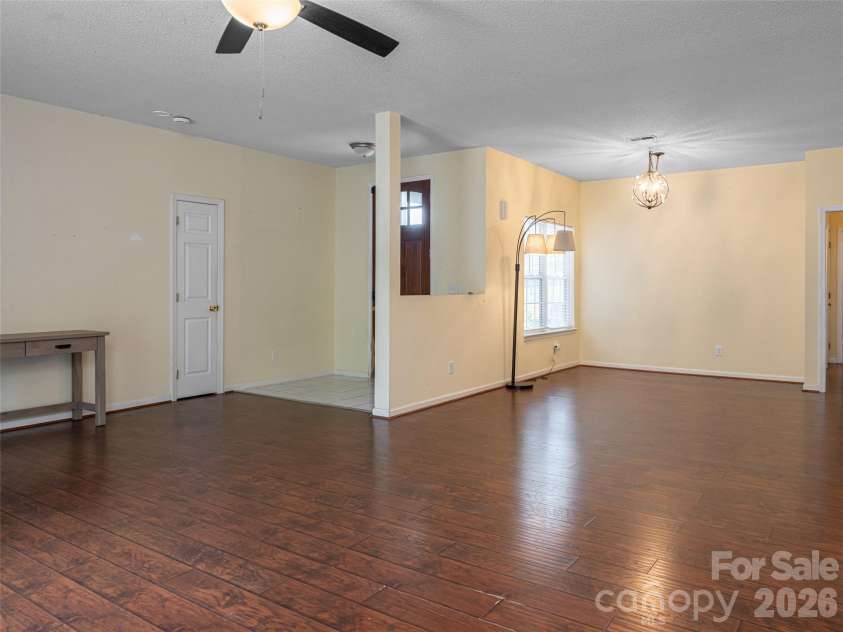 10 Ashe Road, Candler, NC 28715.  MLS# CAR4408371, YatesRealty ID 40538. Wonderful great rooom