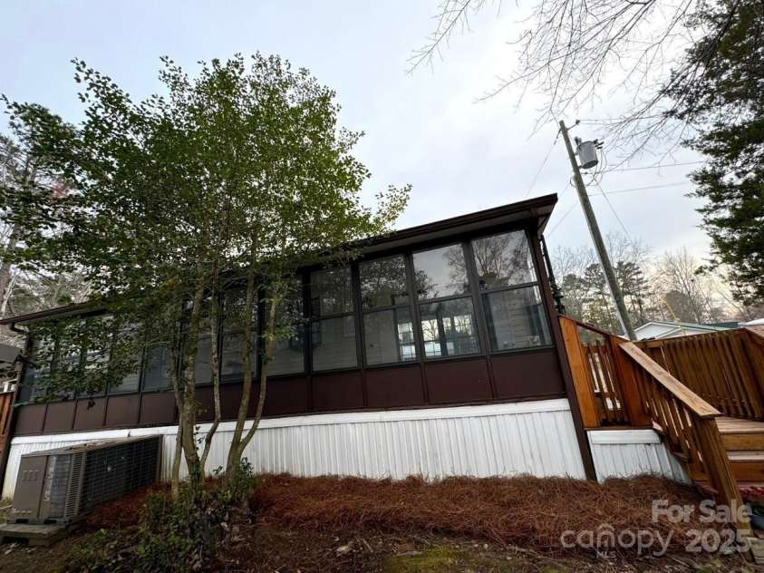 104 Cherokee Trail, Mount Gilead, NC 27306.  MLS# CAR4138950, YatesRealty ID 4054. 