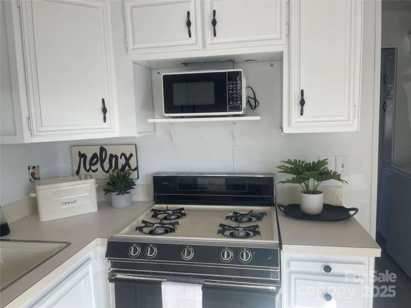 104 Cherokee Trail, Mount Gilead, NC 27306.  MLS# CAR4138950, YatesRealty ID 4054. 