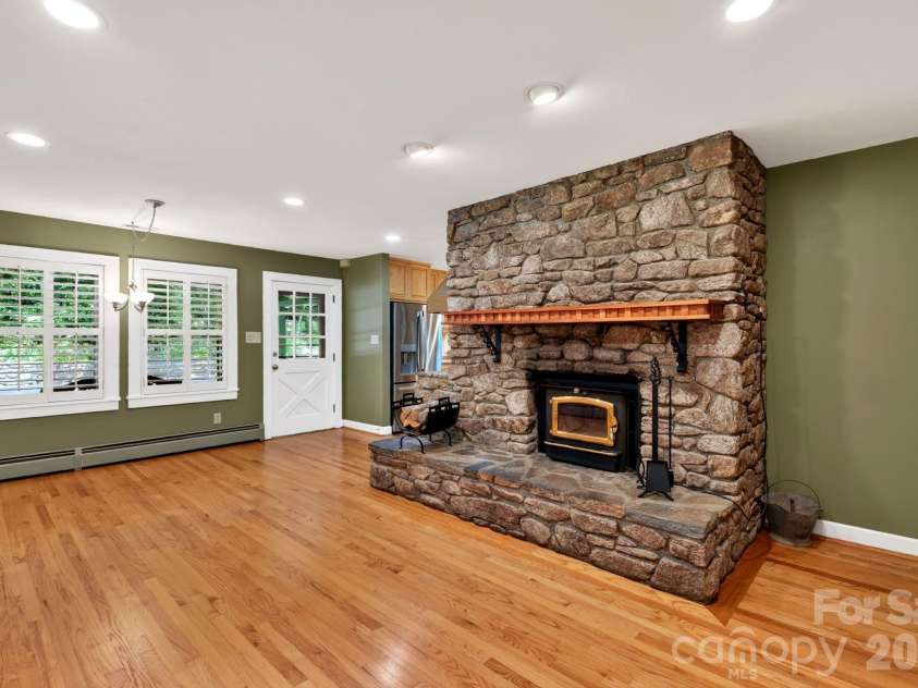 760 Glenn Bridge Road, Arden, NC 28704.  MLS# CAR4408789, YatesRealty ID 40540. 