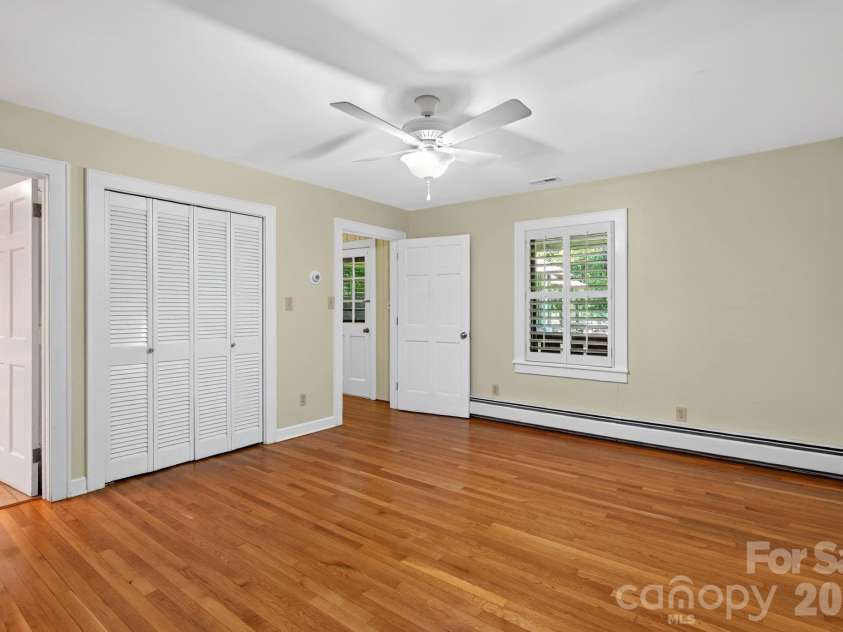 760 Glenn Bridge Road, Arden, NC 28704.  MLS# CAR4408789, YatesRealty ID 40540. 
