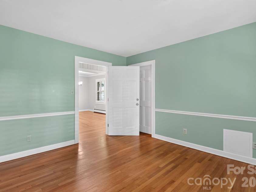 760 Glenn Bridge Road, Arden, NC 28704.  MLS# CAR4408789, YatesRealty ID 40540. 