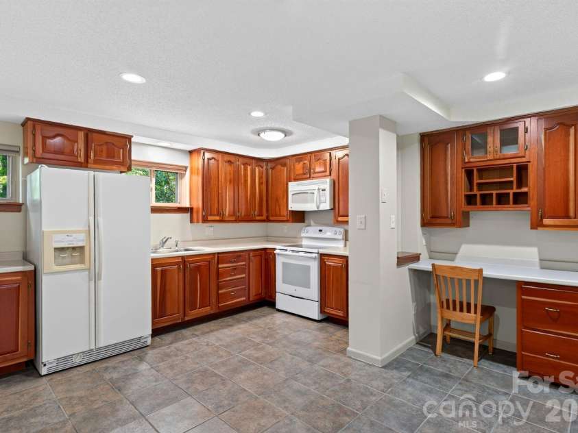 760 Glenn Bridge Road, Arden, NC 28704.  MLS# CAR4408789, YatesRealty ID 40540. 