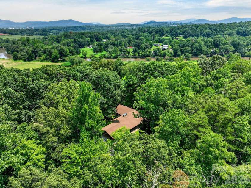 760 Glenn Bridge Road, Arden, NC 28704.  MLS# CAR4408789, YatesRealty ID 40540. 