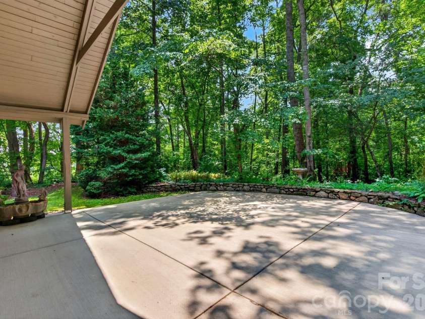 760 Glenn Bridge Road, Arden, NC 28704.  MLS# CAR4408789, YatesRealty ID 40540. 