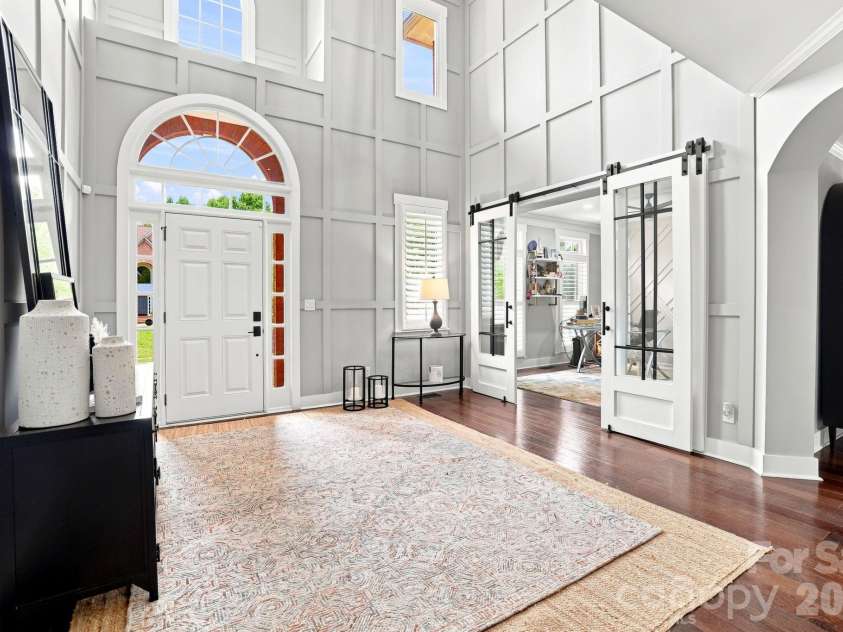 17021 Laurelmont Court, Fort Mill, SC 29707.  MLS# CAR4406674, YatesRealty ID 40541. 