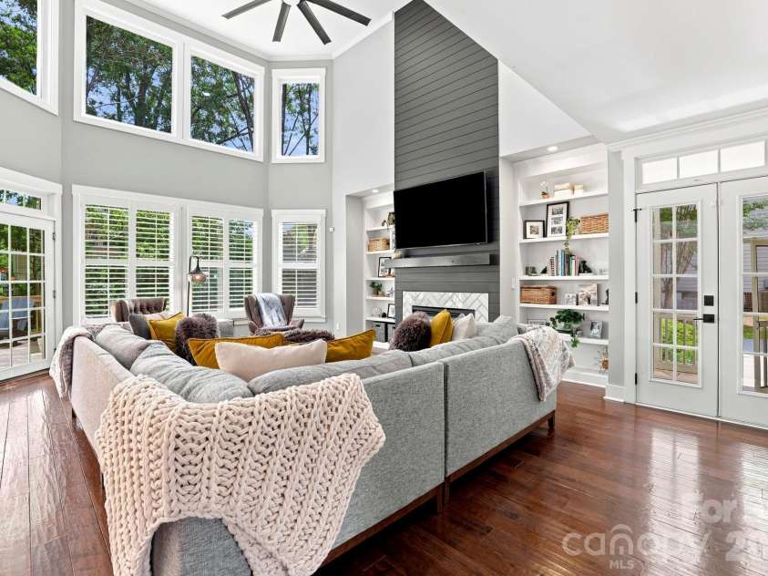 17021 Laurelmont Court, Fort Mill, SC 29707.  MLS# CAR4406674, YatesRealty ID 40541. 