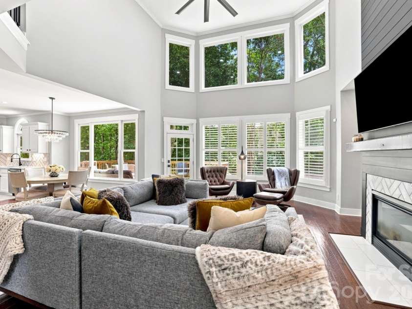 17021 Laurelmont Court, Fort Mill, SC 29707.  MLS# CAR4406674, YatesRealty ID 40541. 