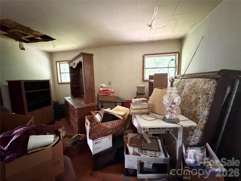 4897 Hwy 226 Highway, Little Switzerland, NC 28749.  MLS# CAR4407928, YatesRealty ID 40542. Primary bed
