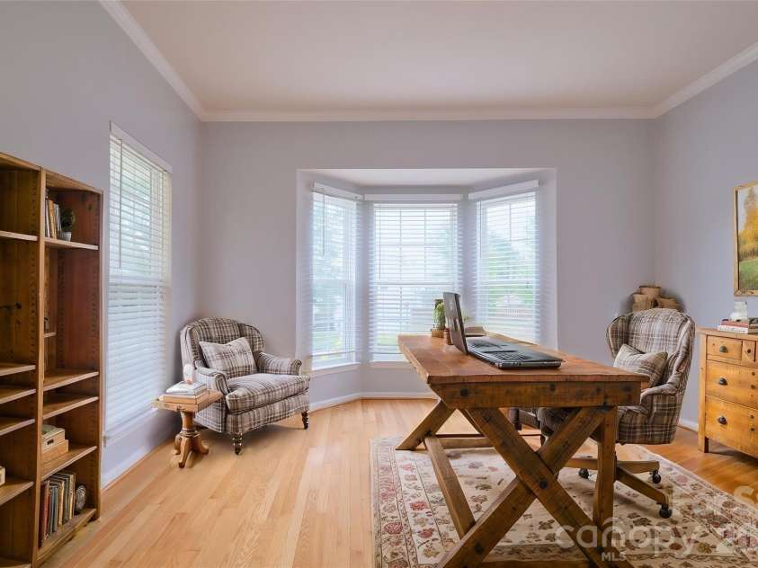4960 Summerside Drive, Lake Wylie, SC 29710.  MLS# CAR4406000, YatesRealty ID 40544. Virtually staged office
