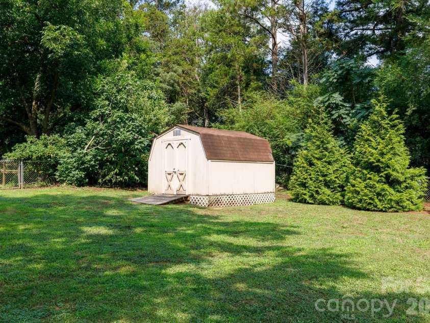 1667 Heatherhill Road, Rock Hill, SC 29732.  MLS# CAR4408660, YatesRealty ID 40545. 