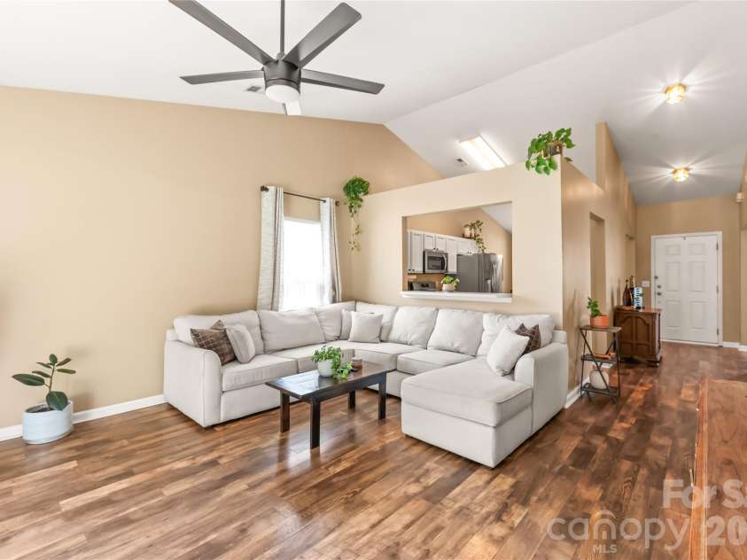 251 Summit Park Court, Kannapolis, NC 28083.  MLS# CAR4399190, YatesRealty ID 40546. The layout flows seamlessly from one room to the next