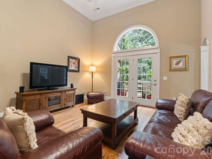 138 Fox Hunt Drive, Mooresville, NC 28117.  MLS# CAR4401628, YatesRealty ID 40547. 