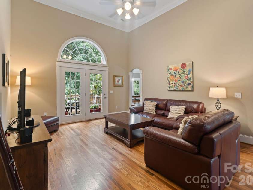 138 Fox Hunt Drive, Mooresville, NC 28117.  MLS# CAR4401628, YatesRealty ID 40547. 