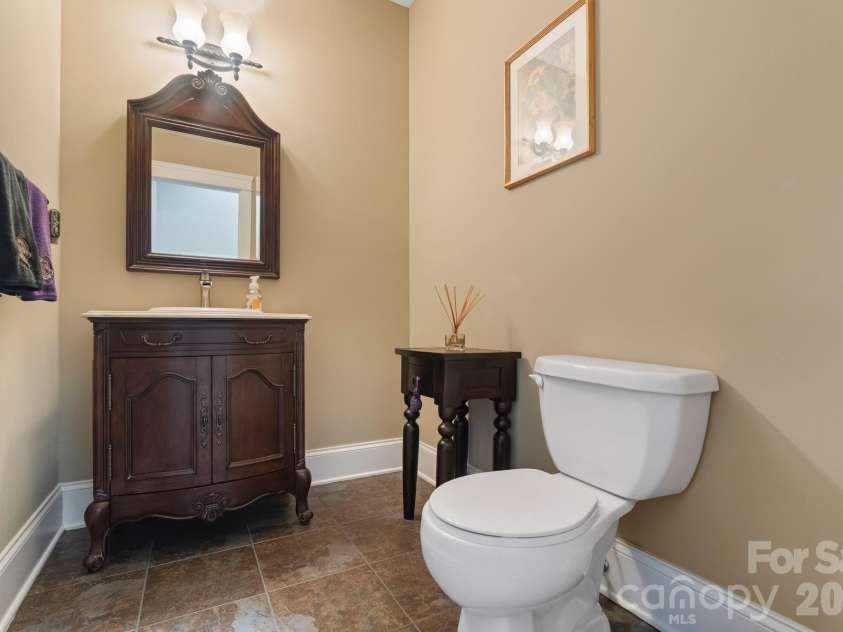138 Fox Hunt Drive, Mooresville, NC 28117.  MLS# CAR4401628, YatesRealty ID 40547. 