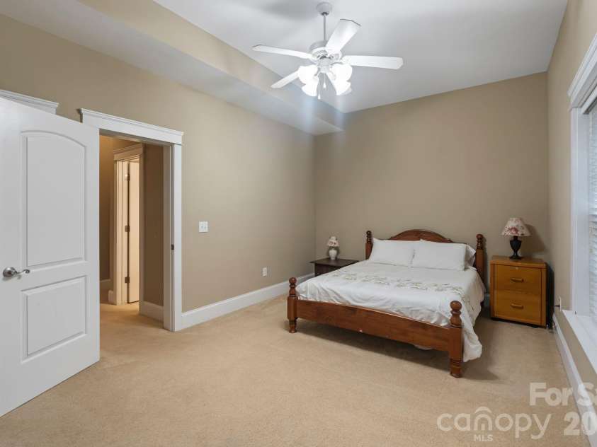 138 Fox Hunt Drive, Mooresville, NC 28117.  MLS# CAR4401628, YatesRealty ID 40547. 