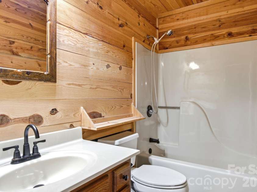 1905 Stokes Ferry Road, Salisbury, NC 28146.  MLS# CAR4404046, YatesRealty ID 40548. 