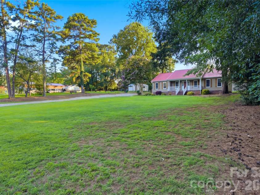 1905 Stokes Ferry Road, Salisbury, NC 28146.  MLS# CAR4404046, YatesRealty ID 40548. 