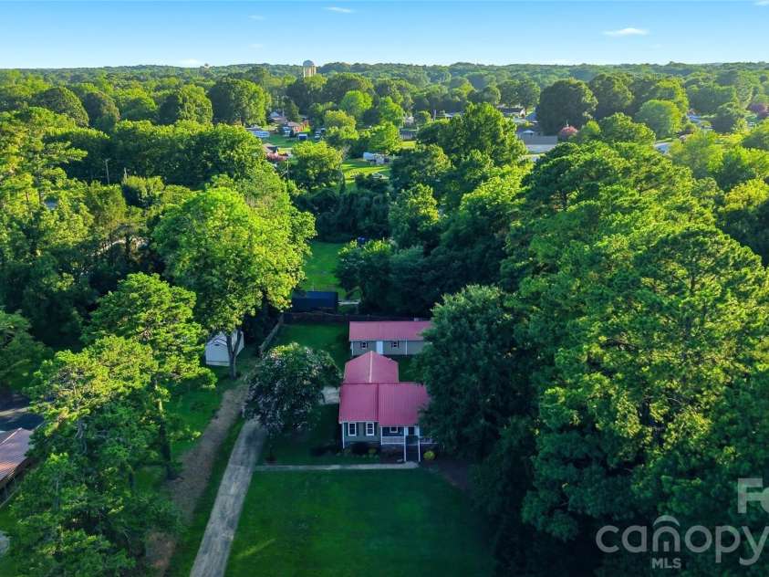 1905 Stokes Ferry Road, Salisbury, NC 28146.  MLS# CAR4404046, YatesRealty ID 40548. 