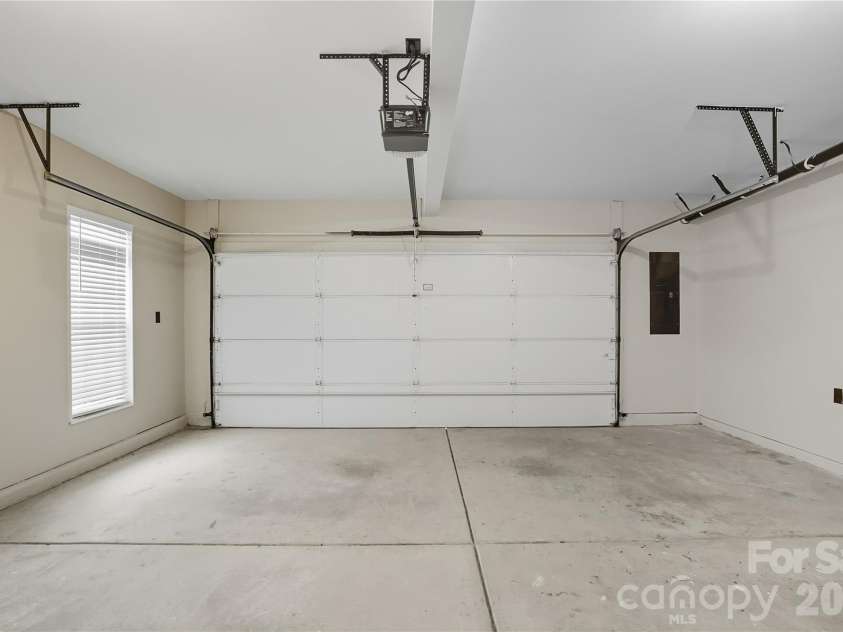 2365 Baxter Place, Concord, NC 28025.  MLS# CAR4307880, YatesRealty ID 4055. Attached Garage