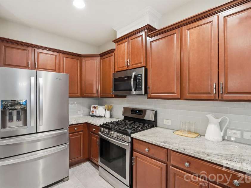 2365 Baxter Place, Concord, NC 28025.  MLS# CAR4307880, YatesRealty ID 4055. Kitchen