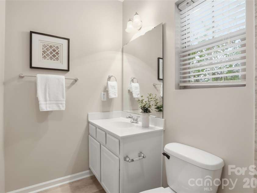2365 Baxter Place, Concord, NC 28025.  MLS# CAR4307880, YatesRealty ID 4055. Main level Full Bath