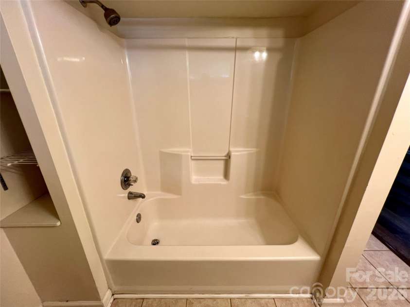 19 Saluda Street, Asheville, NC 28806.  MLS# CAR4405098, YatesRealty ID 40552. 