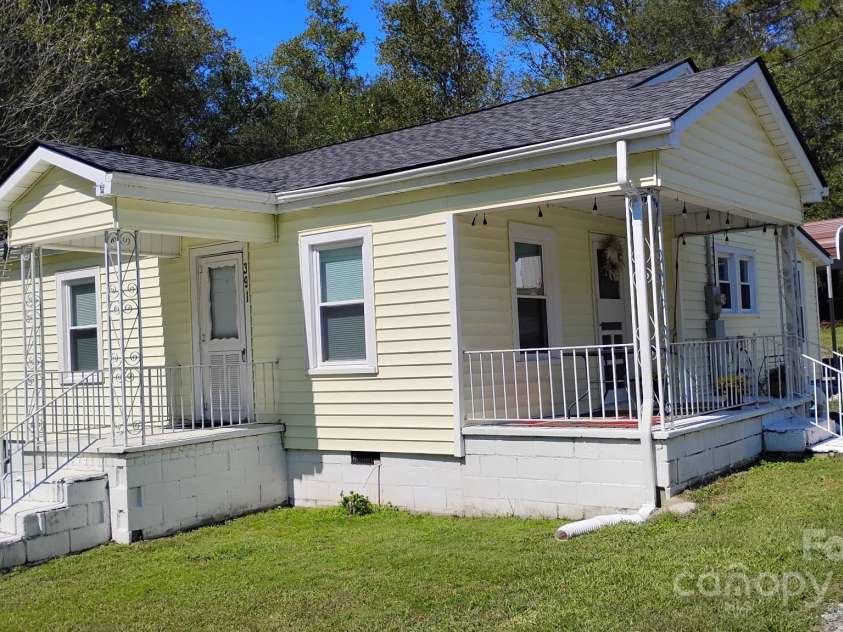 391 Beason Road, Mooresboro, NC 28114.  MLS# CAR4308939, YatesRealty ID 40552. 