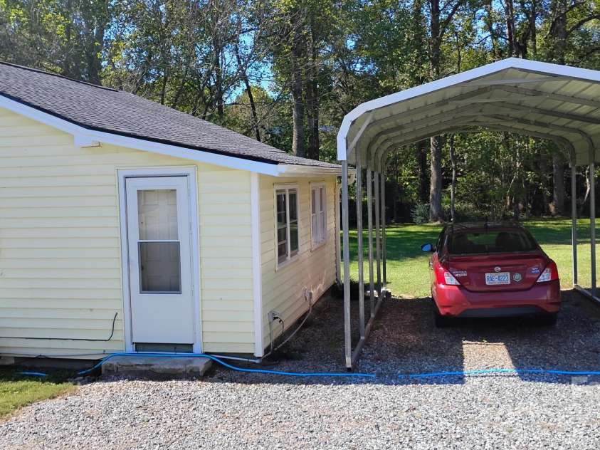 391 Beason Road, Mooresboro, NC 28114.  MLS# CAR4308939, YatesRealty ID 40552. 