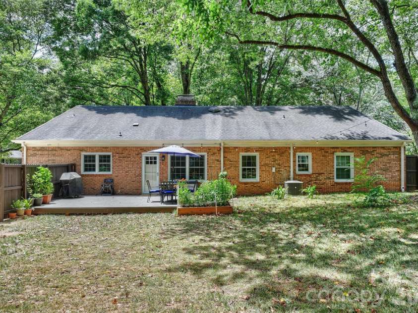 9301 Hinson Drive, Matthews, NC 28105.  MLS# CAR4405701, YatesRealty ID 40553. Rear view