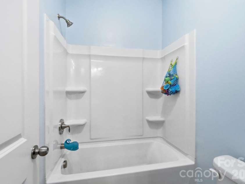 11504 Vista Ridge Court, Midland, NC 28107.  MLS# CAR4407751, YatesRealty ID 40555. 