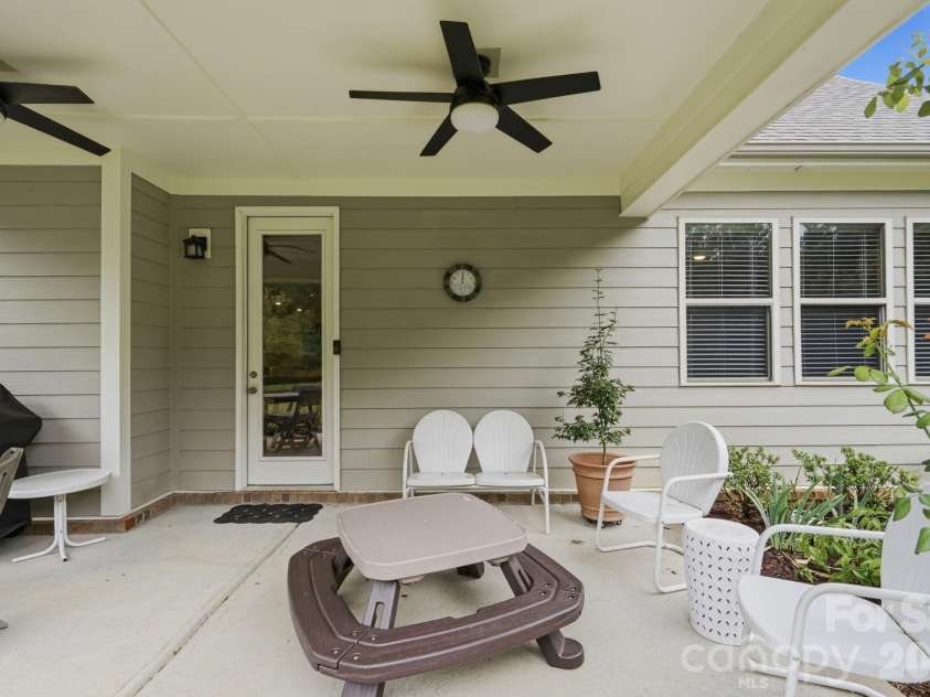 11504 Vista Ridge Court, Midland, NC 28107.  MLS# CAR4407751, YatesRealty ID 40555. 