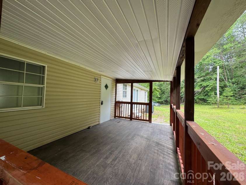 121 C & K Drive, Taylorsville, NC 28681.  MLS# CAR4360129, YatesRealty ID 40556. 
