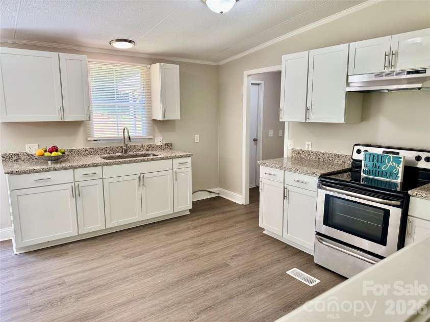 121 C & K Drive, Taylorsville, NC 28681.  MLS# CAR4360129, YatesRealty ID 40556. 