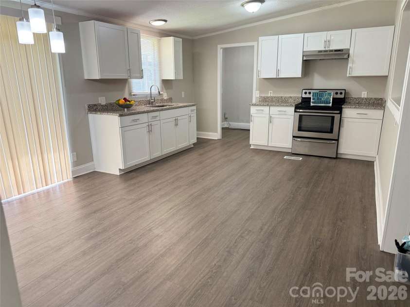 121 C & K Drive, Taylorsville, NC 28681.  MLS# CAR4360129, YatesRealty ID 40556. 