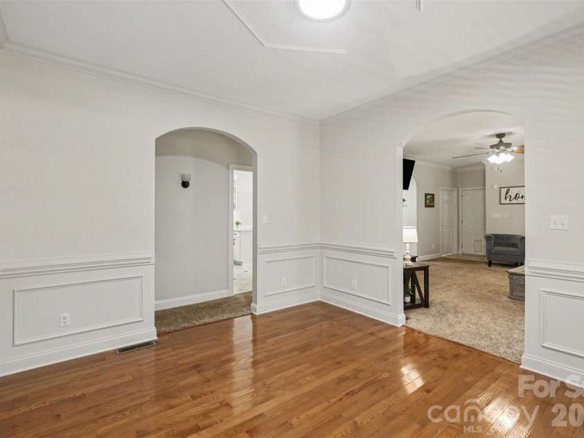 8401 Shelley Mullis Road, Fort Mill, SC 29707.  MLS# CAR4409649, YatesRealty ID 40557. 