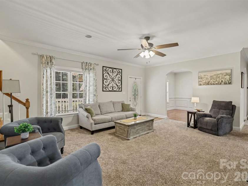 8401 Shelley Mullis Road, Fort Mill, SC 29707.  MLS# CAR4409649, YatesRealty ID 40557. 