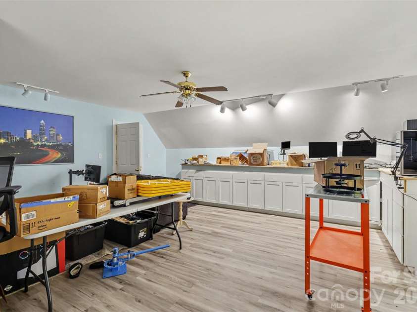 8401 Shelley Mullis Road, Fort Mill, SC 29707.  MLS# CAR4409649, YatesRealty ID 40557. 