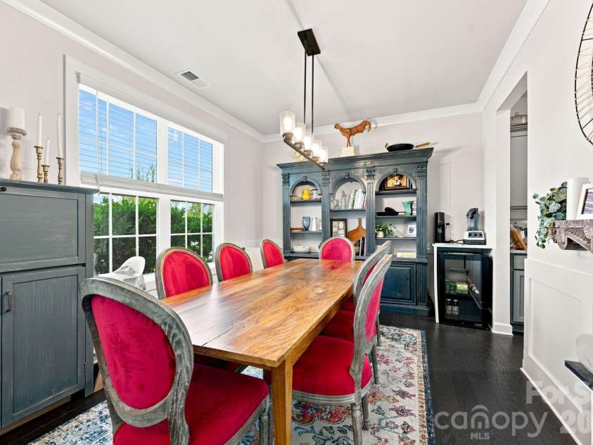 445 Hudson Place, Davidson, NC 28036.  MLS# CAR4407866, YatesRealty ID 40558. 