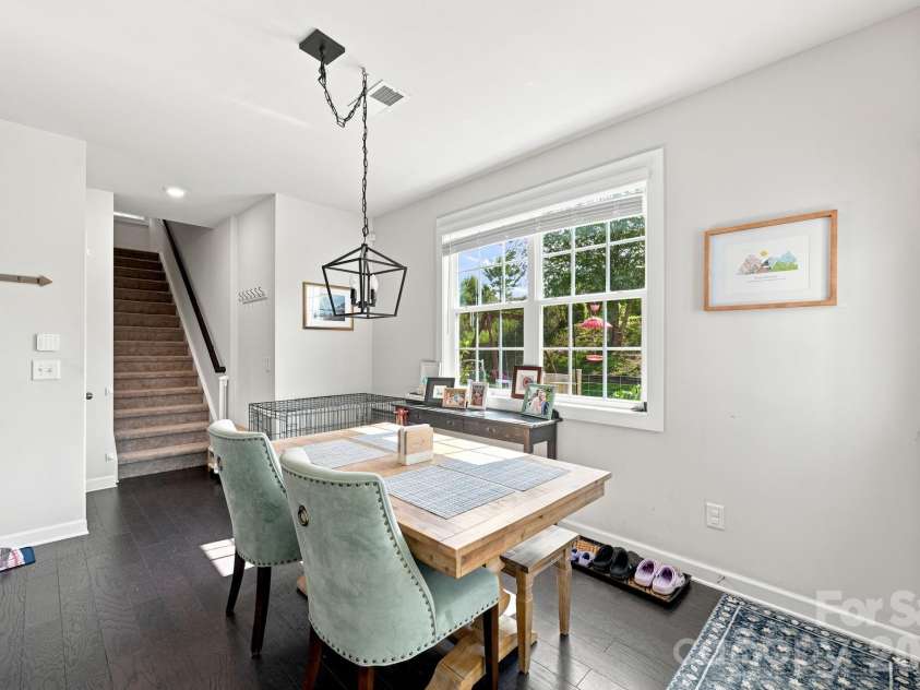 445 Hudson Place, Davidson, NC 28036.  MLS# CAR4407866, YatesRealty ID 40558. 
