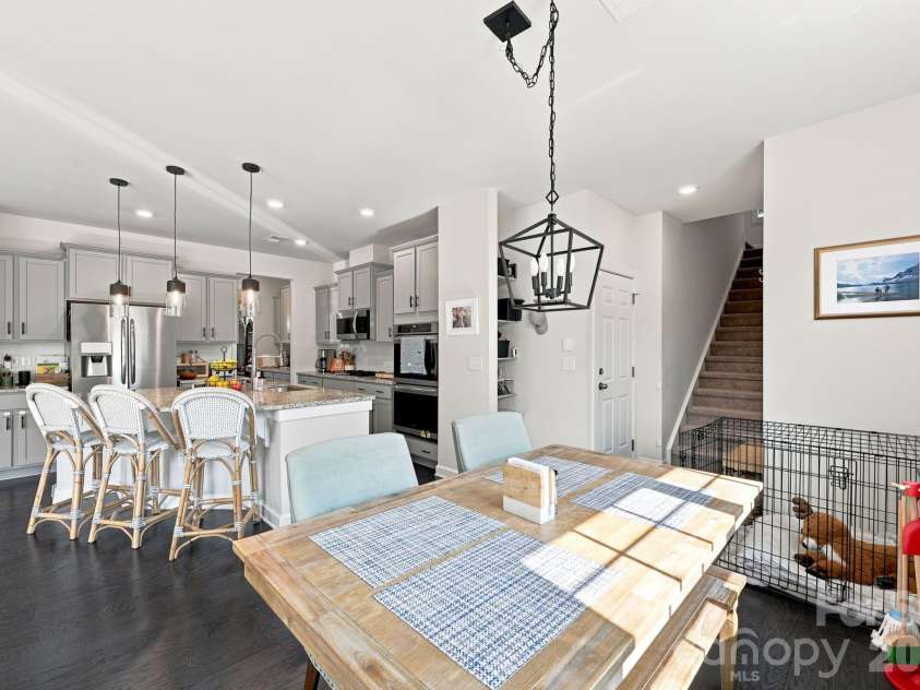 445 Hudson Place, Davidson, NC 28036.  MLS# CAR4407866, YatesRealty ID 40558. 